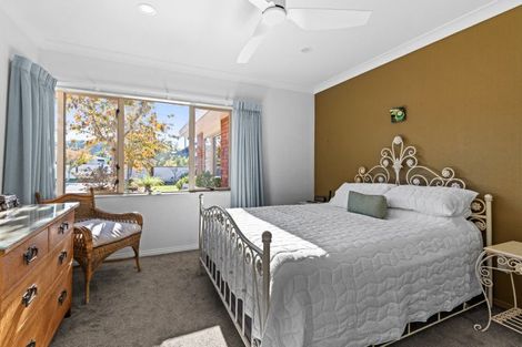 Photo of property in 59 Whiting Crescent, Greenmeadows, Napier, 4112