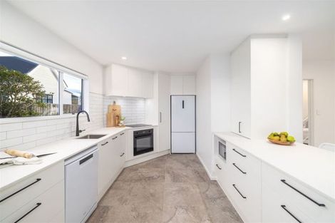 Photo of property in 2/212 Springfield Road, St Albans, Christchurch, 8014