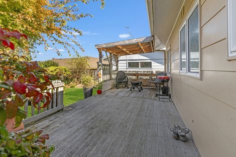 Photo of property in 3 Augustus Earle Place, Pukehangi, Rotorua, 3015