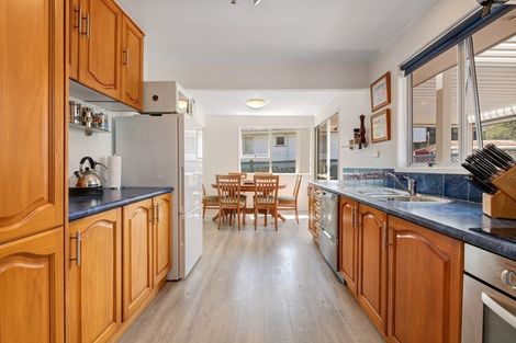 Photo of property in 1/63 Salamanca Road, Sunnynook, Auckland, 0620