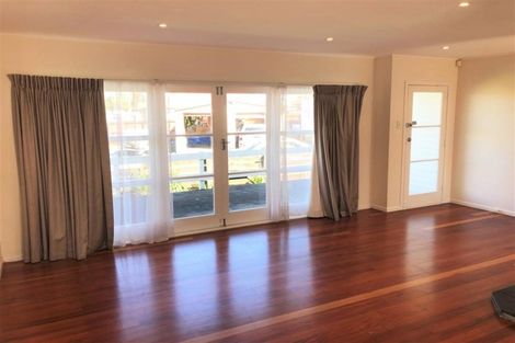 Photo of property in 29 Kayes Road, Pukekohe, 2120