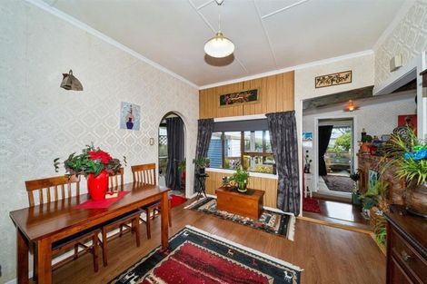 Photo of property in 288 South Road, Hawera, 4610