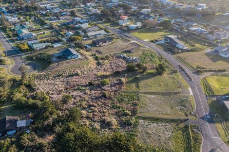 Photo of property in 184 Park Avenue, Waitarere Beach, Levin, 5510