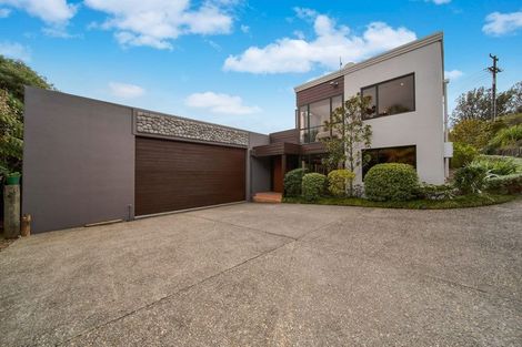 Photo of property in 2 Victoria Road, Omata, New Plymouth, 4374