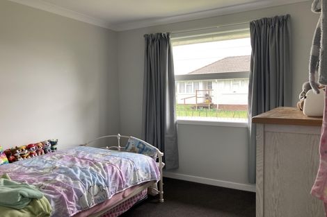 Photo of property in 2 Antill Street, Woodend, 7610