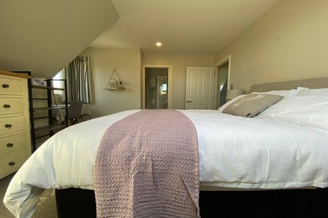 Photo of property in 25 Jane Deans Close, Riccarton, Christchurch, 8011