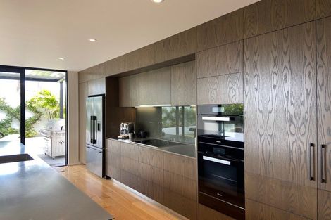 Photo of property in 13 Sharon Road, Waiake, Auckland, 0630