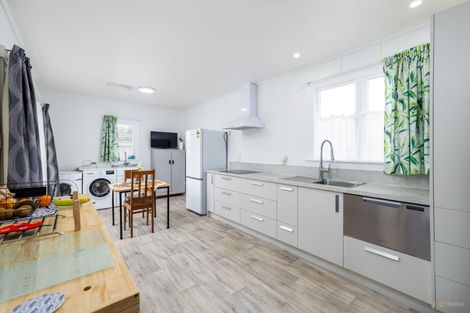 Photo of property in 15 Edward Street, Waimate, 7924