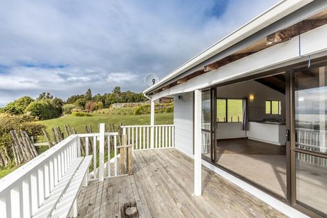 Photo of property in 4 Te Pohue Street, Omori, Turangi, 3381