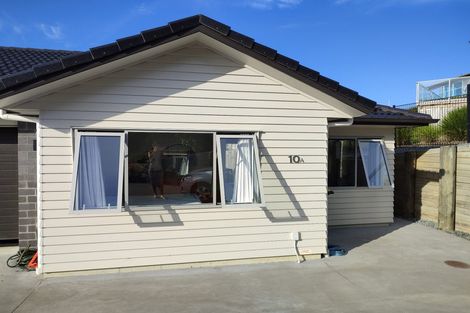 Photo of property in 10 Ridgeview Close, Red Beach, 0932