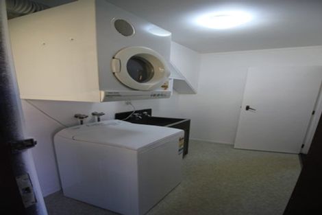 Photo of property in 21 Te Kiteroa Grove, Churton Park, Wellington, 6037