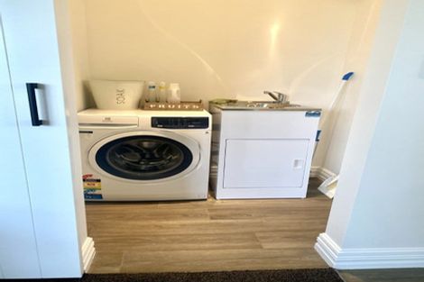 Photo of property in 38 Argyle Street, Mornington, Dunedin, 9011