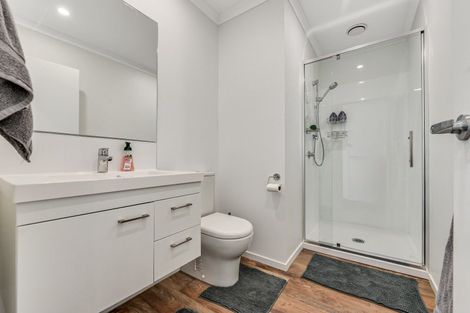 Photo of property in 28u2 Mckay Drive, Temple View, Hamilton, 3218