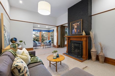 Photo of property in 4 North Terrace, Kelburn, Wellington, 6012