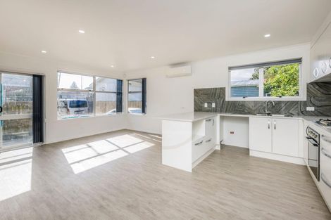 Photo of property in 104c Wordsworth Road, Manurewa, Auckland, 2102