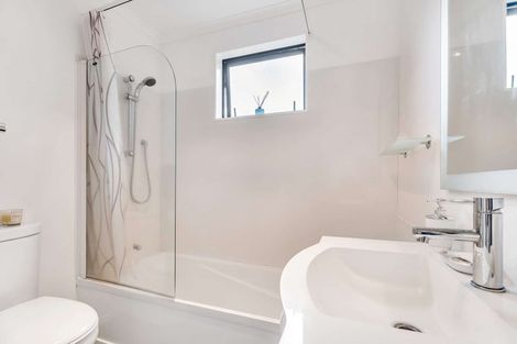 Photo of property in 1a Ocean Beach Road, Tairua, 3508