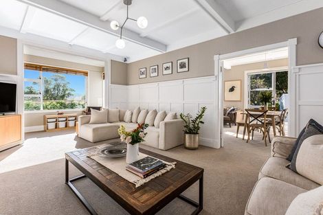 Photo of property in 43 Messines Road, Karori, Wellington, 6012