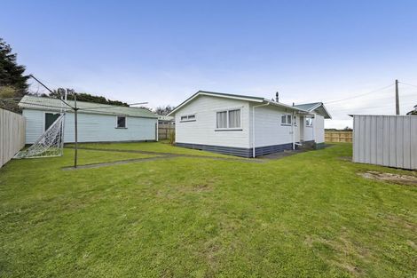 Photo of property in 27 Egmont Street, Kaponga, Hawera, 4679