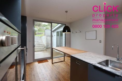 Photo of property in 29 Marine Parade, Macandrew Bay, Dunedin, 9014