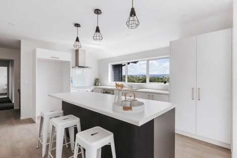 Photo of property in 14 Anglers Way, Omokoroa, 3114