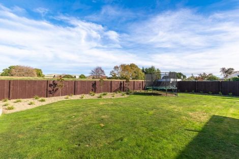 Photo of property in 11 Cairnbrae Drive, Prebbleton, 7604