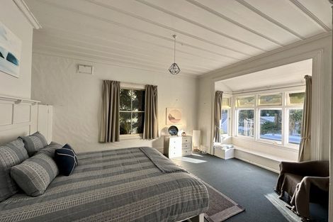 Photo of property in 35 Shakespeare Road, Bluff Hill, Napier, 4110
