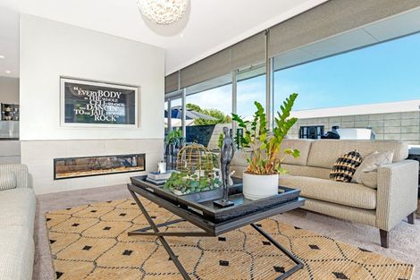 Photo of property in 70 Disraeli Street, Gisborne, 4010