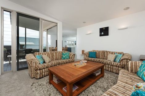 Photo of property in 24a Sunbrae Grove, Mount Maunganui, 3116
