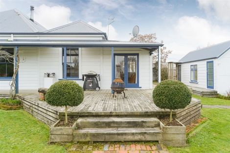 Photo of property in 104 Sherwill Street West, Feilding, 4702