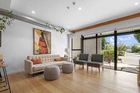 Photo of property in 1/165 Hobsonville Point Road, Hobsonville, Auckland, 0616