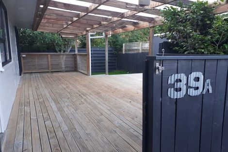 Photo of property in 1/39 Solar Road, Glen Eden, Auckland, 0602