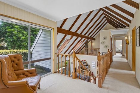 Photo of property in 335 Te Moana Road, Waikanae, 5036