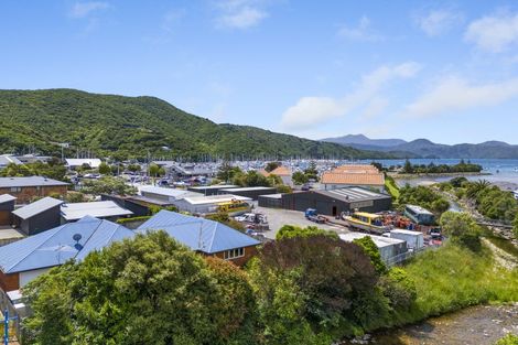 Photo of property in 37b Beach Road, Waikawa, Picton, 7220