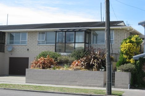 Photo of property in 3 Bridge Street, New Brighton, Christchurch, 8062