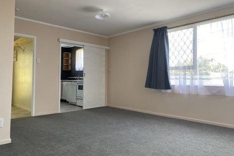 Photo of property in 52 Butterworth Drive, Glendene, Auckland, 0602