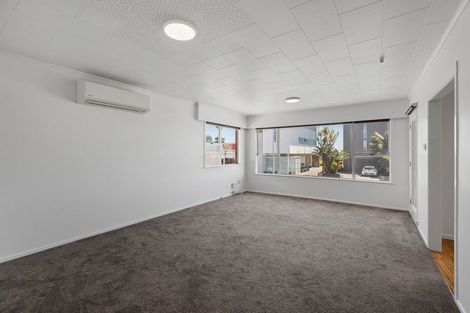 Photo of property in 148 Molesworth Street, New Plymouth, 4312