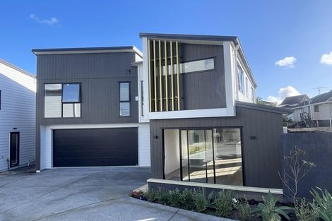 Photo of property in 26b Sandgate Avenue, Botany Downs, Auckland, 2010