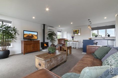 Photo of property in 28 Queen Street, Riverhead, 0820