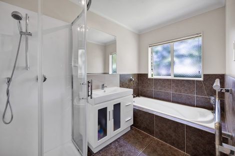 Photo of property in 319a South Road, Hawera, 4610