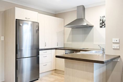 Photo of property in 33b Wilsons Road South, Saint Martins, Christchurch, 8022