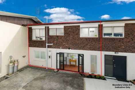 Photo of property in 1/744 Te Atatu Road, Te Atatu Peninsula, Auckland, 0610