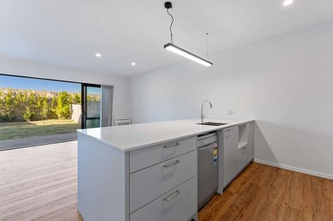 Photo of property in 65 Hayfield Way, Karaka, Papakura, 2113