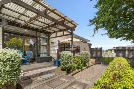 Photo of property in 7 Oak Crescent, Ashhurst, 4810