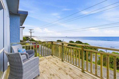 Photo of property in 912 Brighton Road, Brighton, Dunedin, 9035