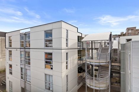 Photo of property in Hanson House, 11a/27 Hanson Street, Mount Cook, Wellington, 6021