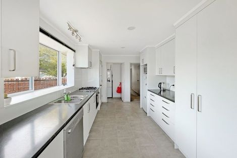 Photo of property in 32 Elmwood Crescent, Pukete, Hamilton, 3200
