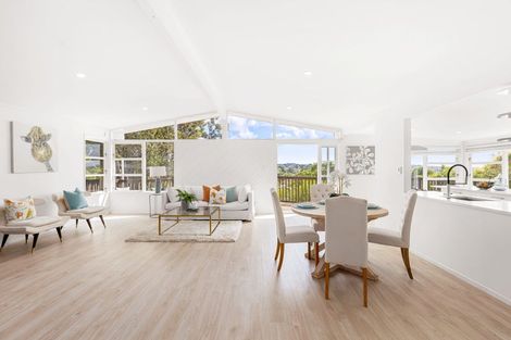 Photo of property in 41 Hatherlow Street, Glenfield, Auckland, 0629