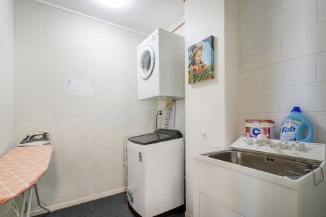 Photo of property in 8 Landel Place, Whitianga, 3510