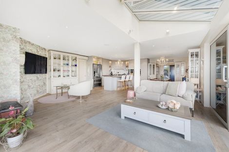 Photo of property in 44a Cook Street, Howick, Auckland, 2014