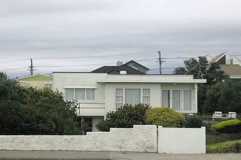 Photo of property in 87 Marine Parade, Paraparaumu Beach, Paraparaumu, 5032